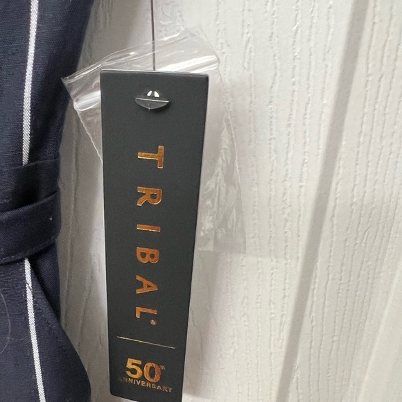 NWT navy structured cap-sleeve shirt dress with pockets - Picture 5 of 6